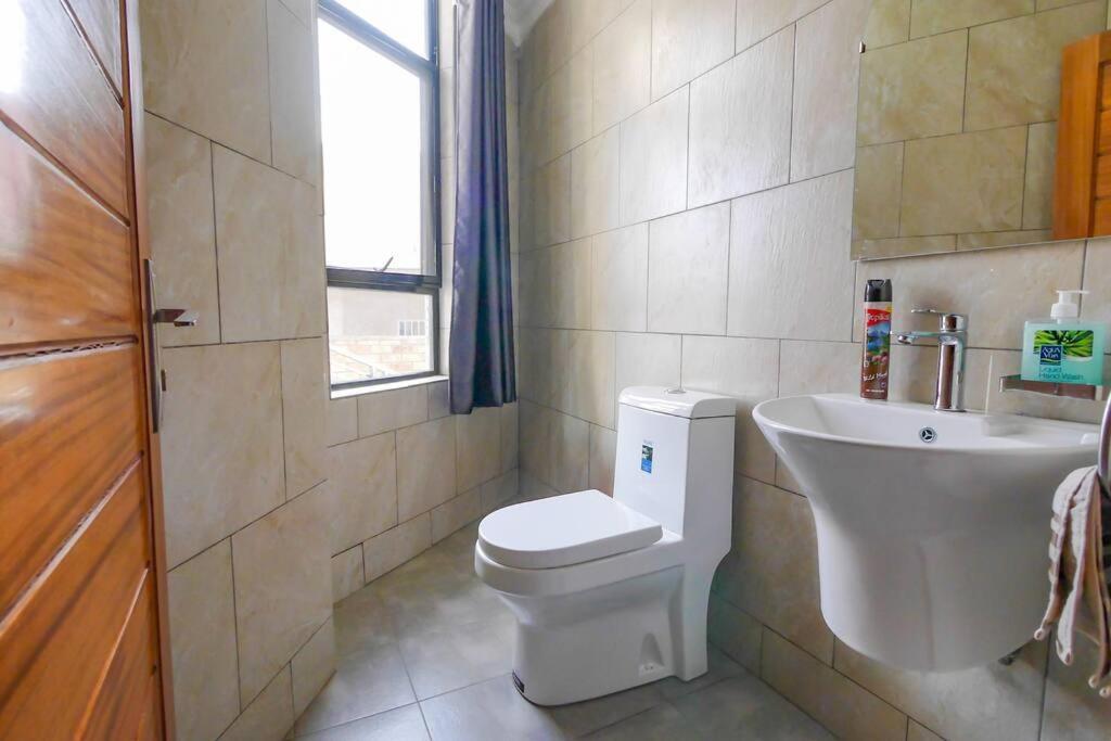 Ultra Modern Apartment In Nyarutarama Kigali Ngoại thất bức ảnh