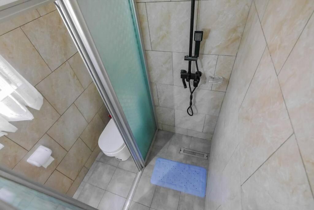 Ultra Modern Apartment In Nyarutarama Kigali Ngoại thất bức ảnh