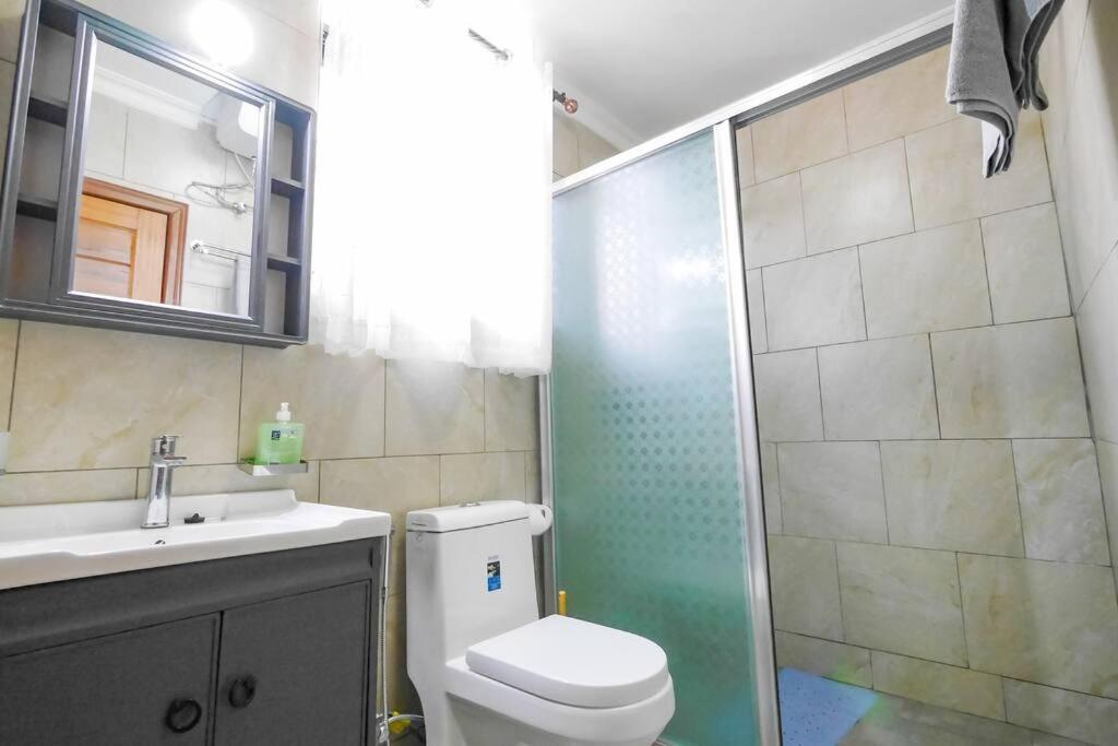 Ultra Modern Apartment In Nyarutarama Kigali Ngoại thất bức ảnh