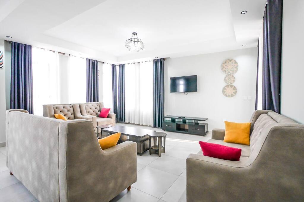 Ultra Modern Apartment In Nyarutarama Kigali Ngoại thất bức ảnh
